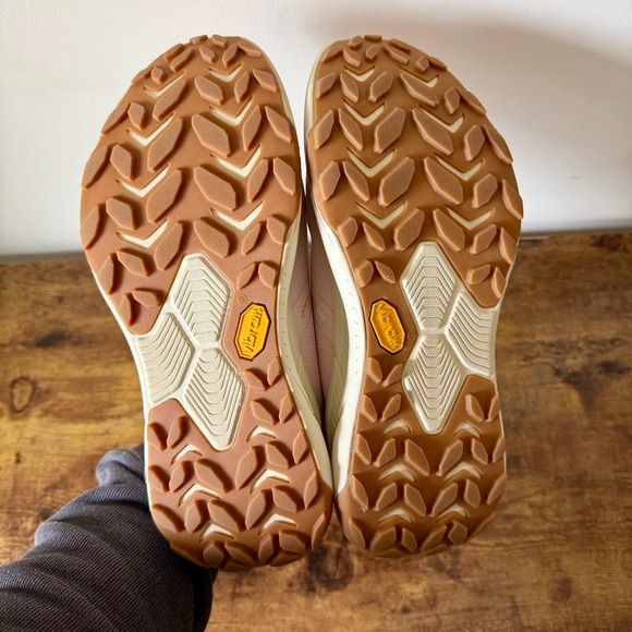 HOKA ONE ONE Transport Women’s Size 8 Cosmic Pearl Oat Milk Sneakers - Picture 10 of 11